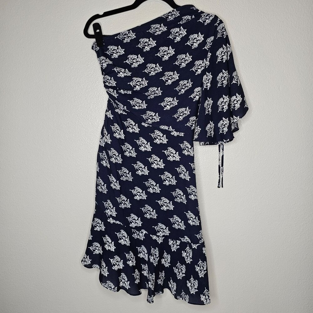 A.L.C. Size 2 Navy Blue Silk Floral Misha Dress One Sleeve Ruched Cinch Mini - Picture 9 of 9